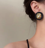 Gold Stud Earrings With Black Color | Style No. 142