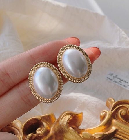 Gold Pearl Earrings | Style No. 208