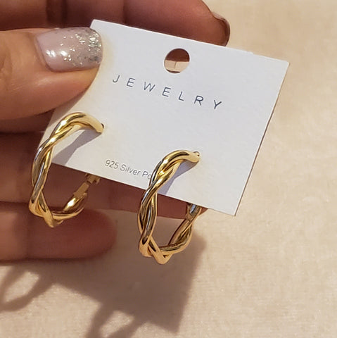 Gold Hoop Earrings With Braided Pattern | Style No. 131